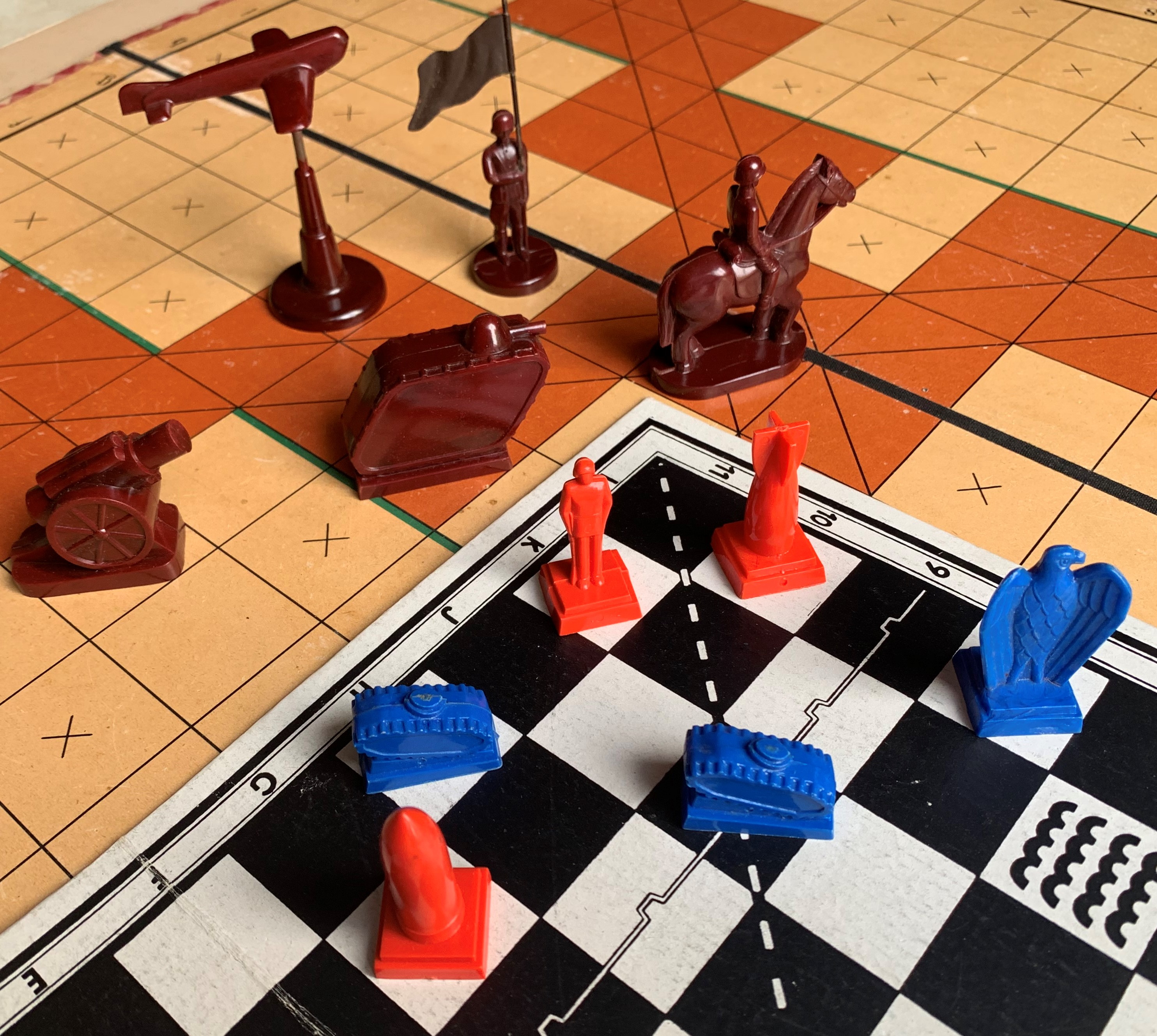 Friegur And Wehrschach Pieces On Boards 2